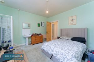 Bedroom- click for photo gallery